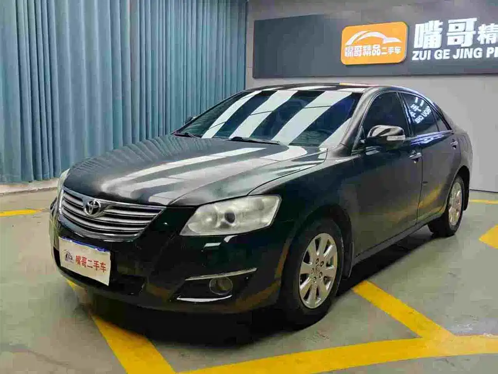 Toyota Camry 2008 — фото 1