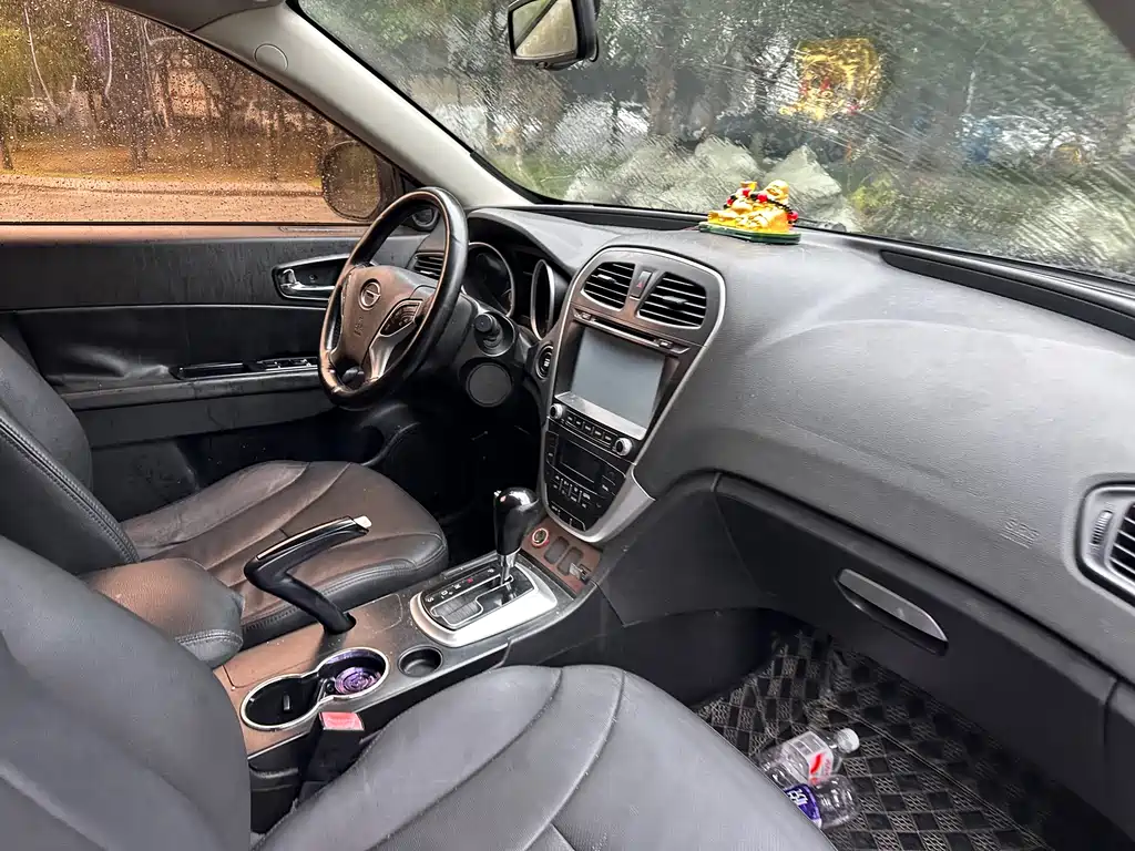 GAC Motor Trumpchi GS5 2013 — фото 20