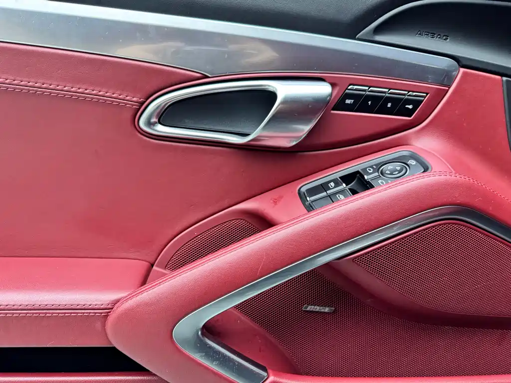 Porsche 718 2021 — фото 10
