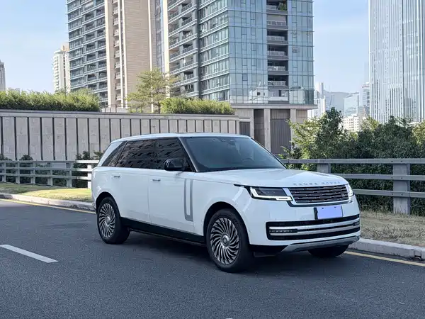 Land Rover Range Rover 2023