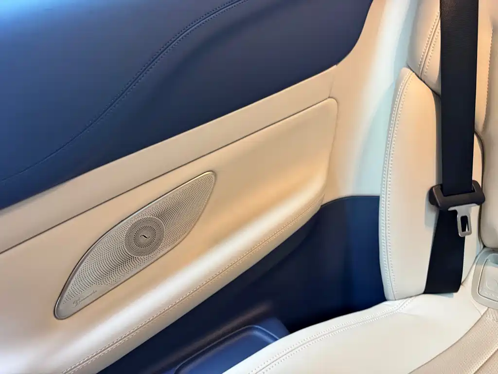 Mercedes-Benz E-Class 2021 — фото 18