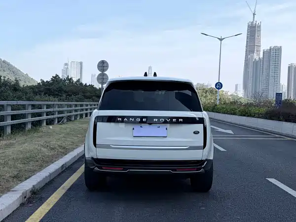 Land Rover Range Rover 2023