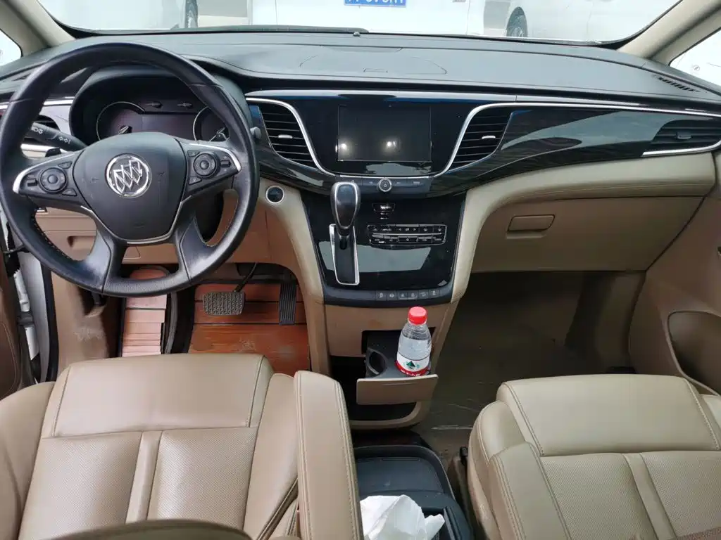 Buick GL8 2020