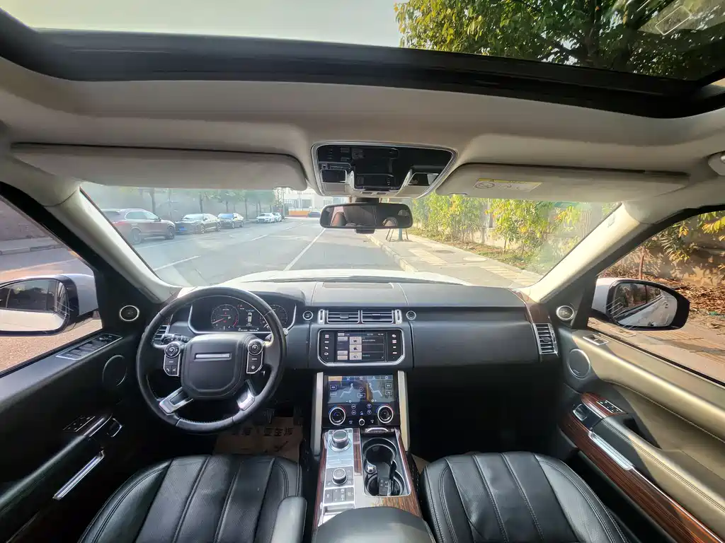 Land Rover Range Rover 2014 — фото 12