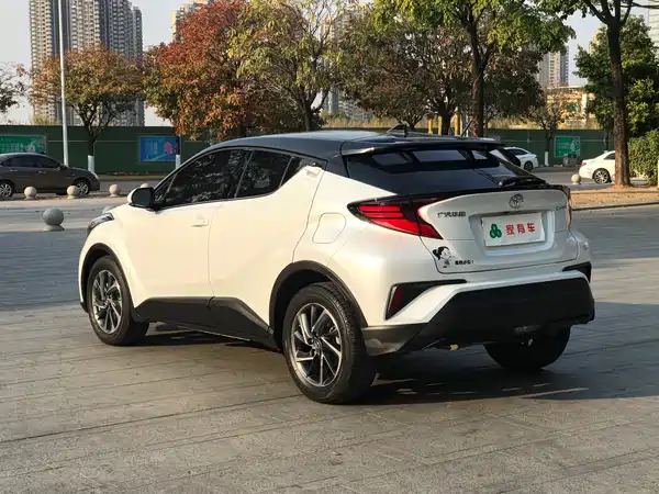 Toyota C-HR 2021