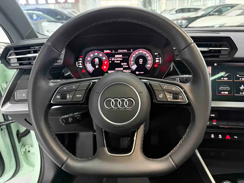 Audi A3 2022 — фото 11