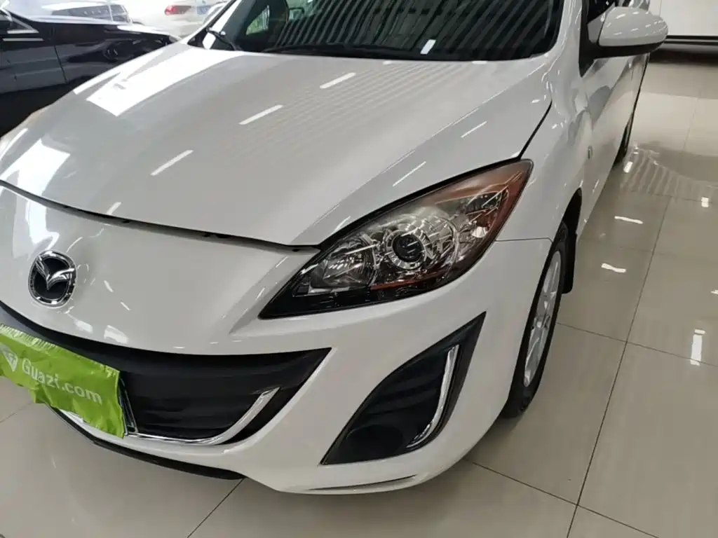 Mazda 3 Xingcheng 2015 — фото 24