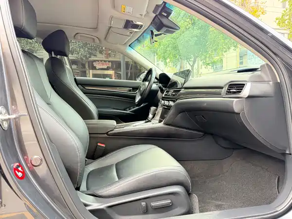 Honda Accord 2022