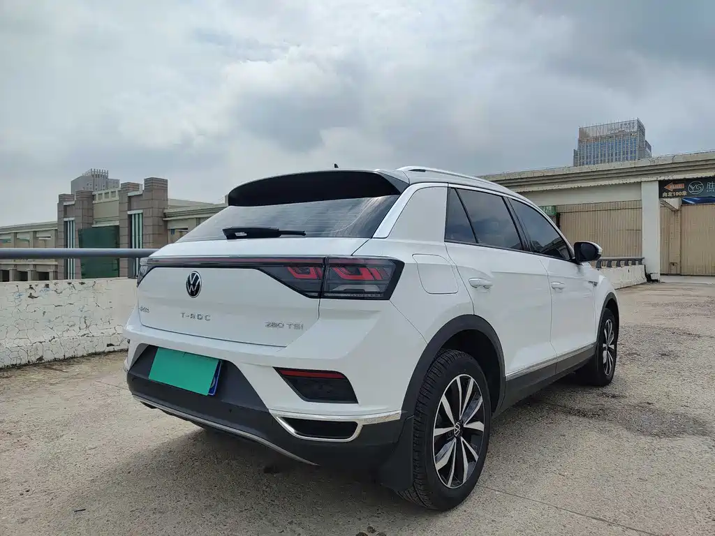Volkswagen T-Roc 2025