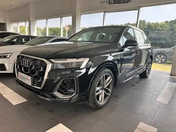 Audi Q7 2025