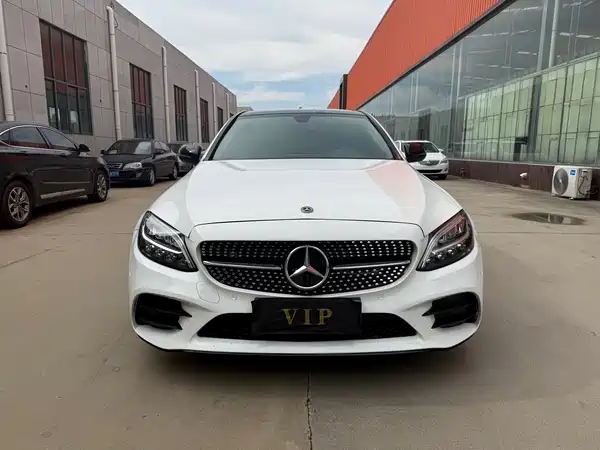 Mercedes-Benz C-Class 2021