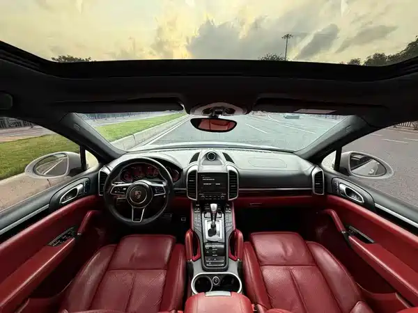 Porsche Cayenne 2017
