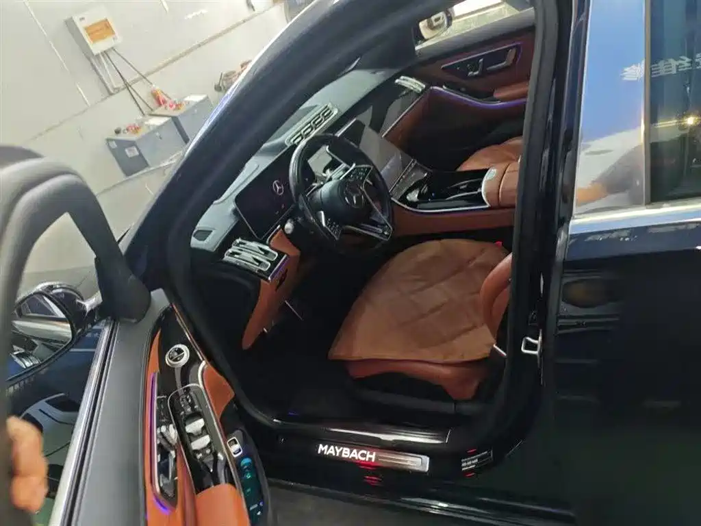 Mercedes-Benz S-Class 2023