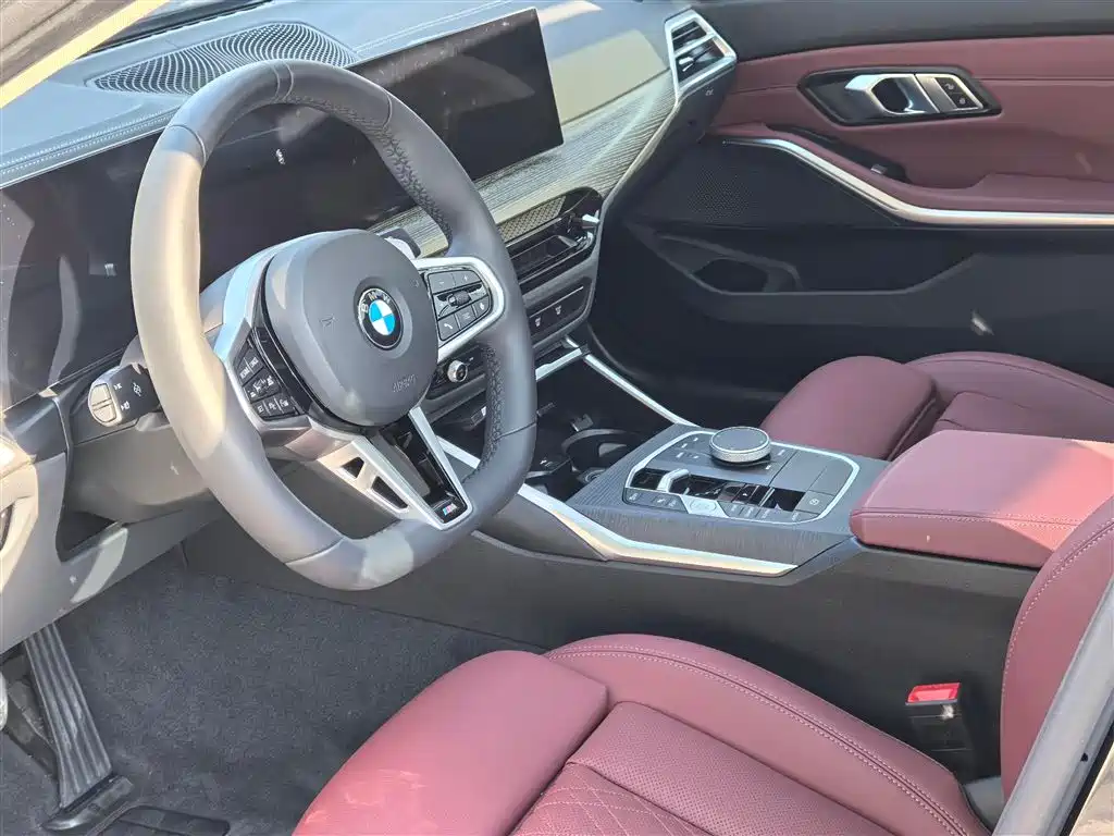 BMW 3 Series 2025