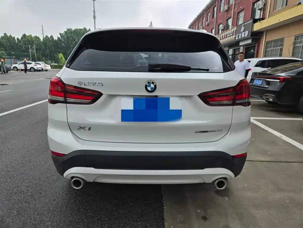 BMW X1 2023 — фото 8