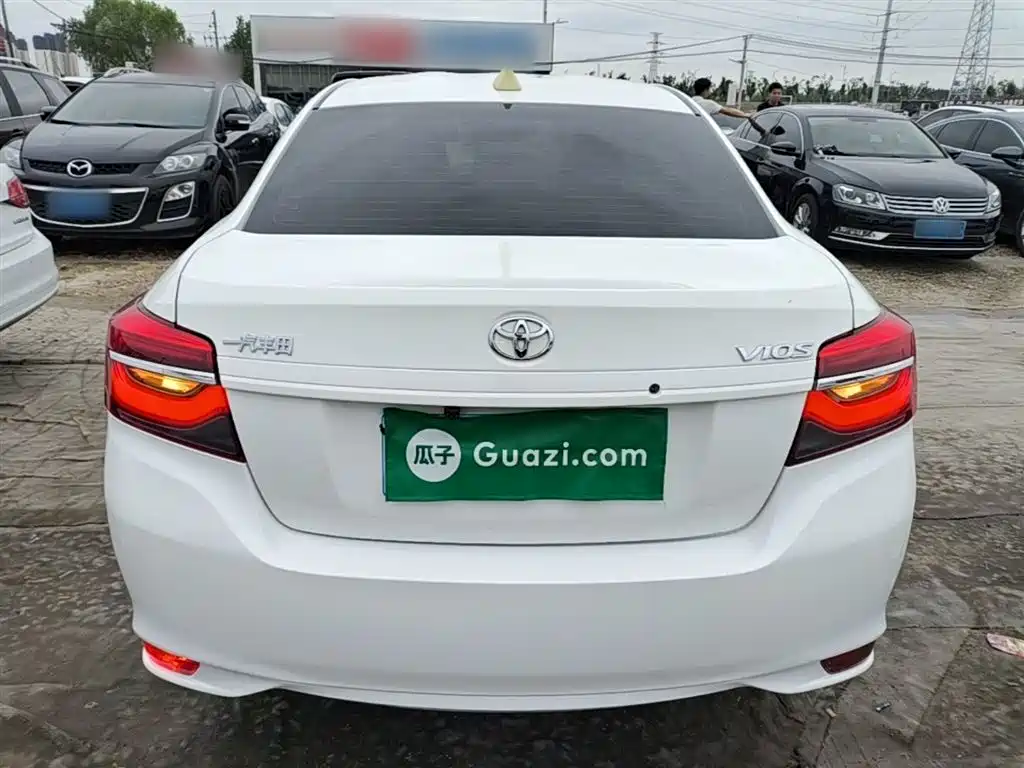 Toyota Vios 2021 — фото 6