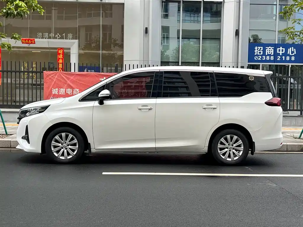 GAC Motor Trumpchi M6 2019 — фото 26