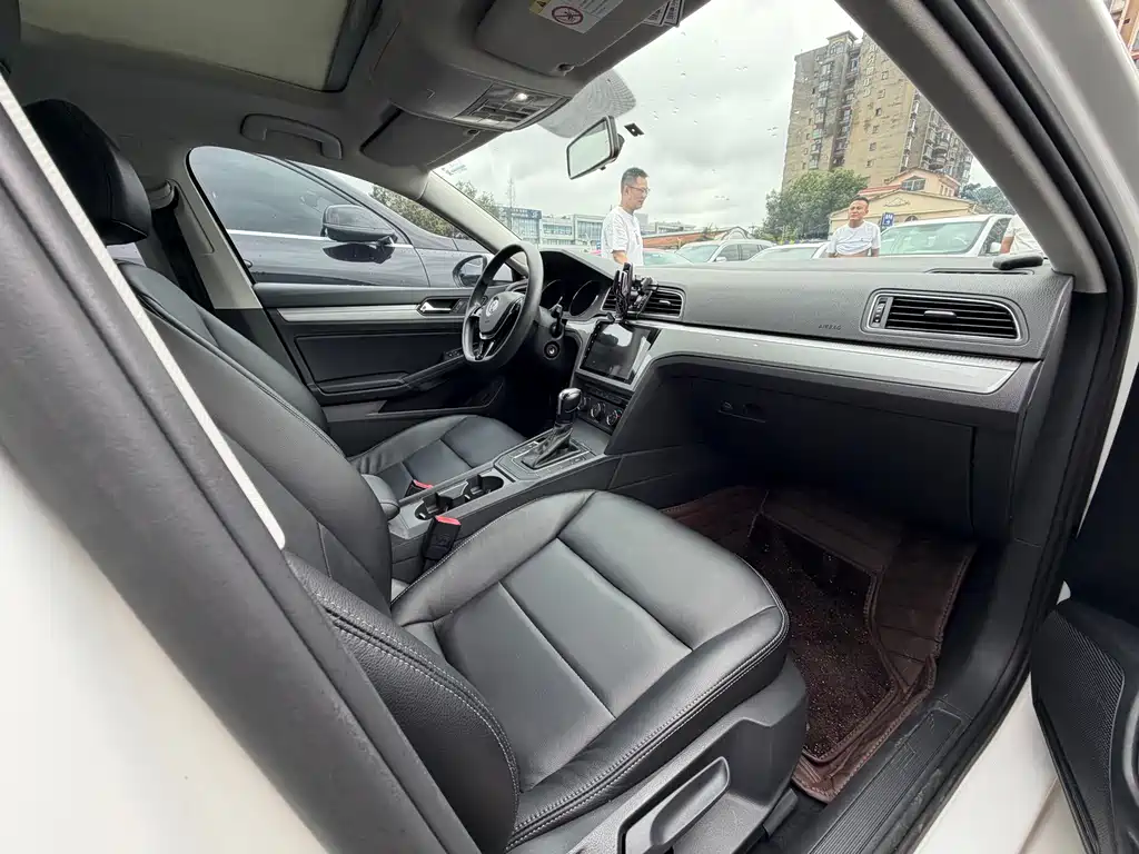 Volkswagen Lamando 2016