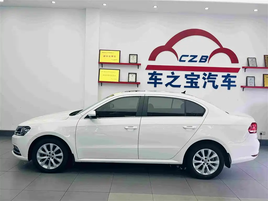 Volkswagen Lavida 2016
