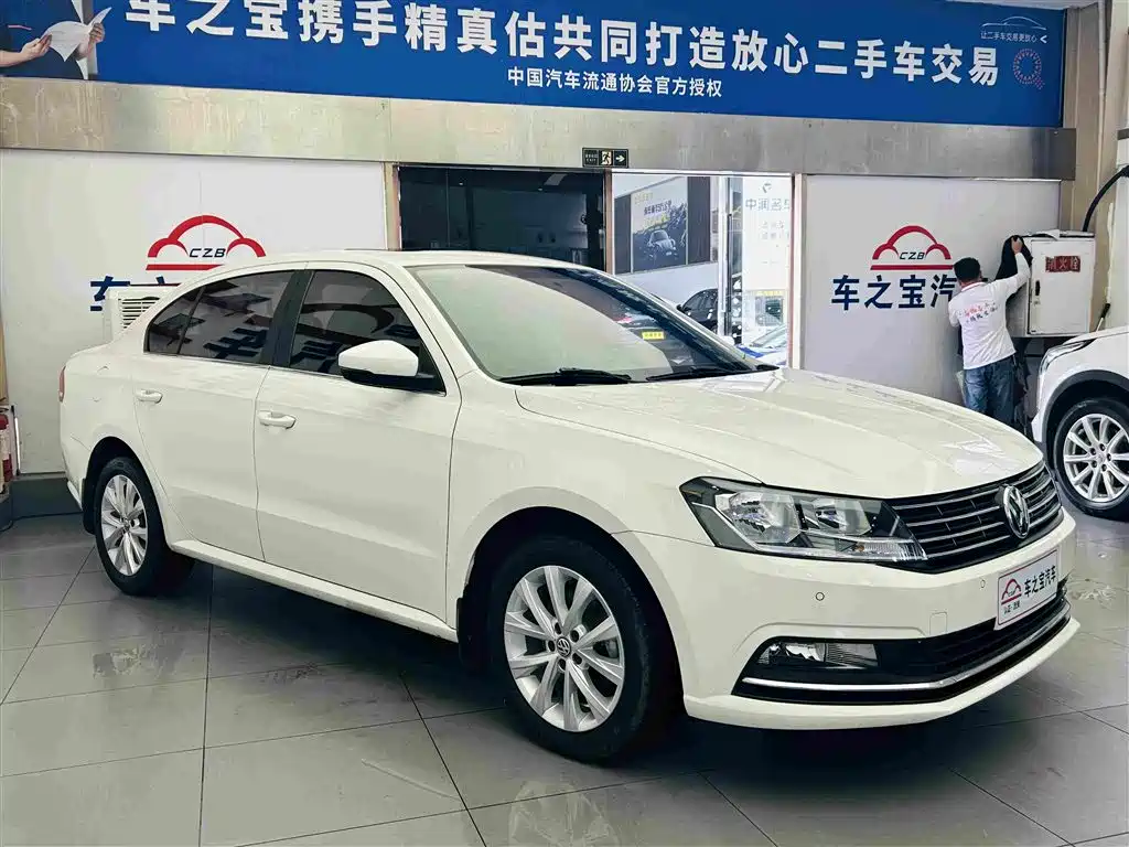 Volkswagen Lavida 2016