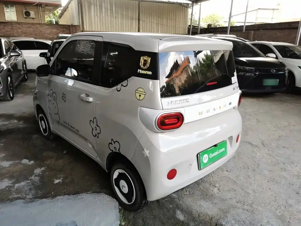 Wuling Hongguang MINIEV 2025