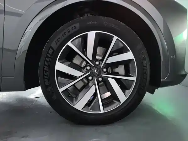 Li Auto L7 2024