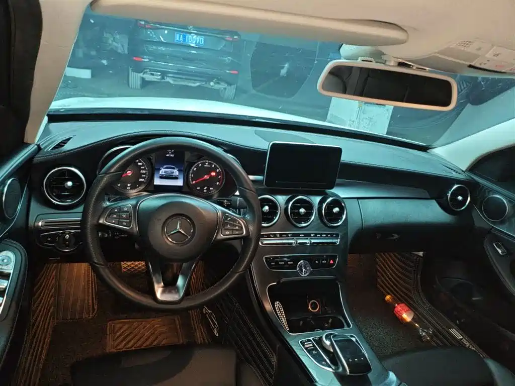 Mercedes-Benz C-Class 2017 — фото 8