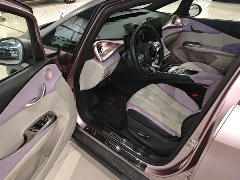 BYD Dolphin 2022 — фото 16
