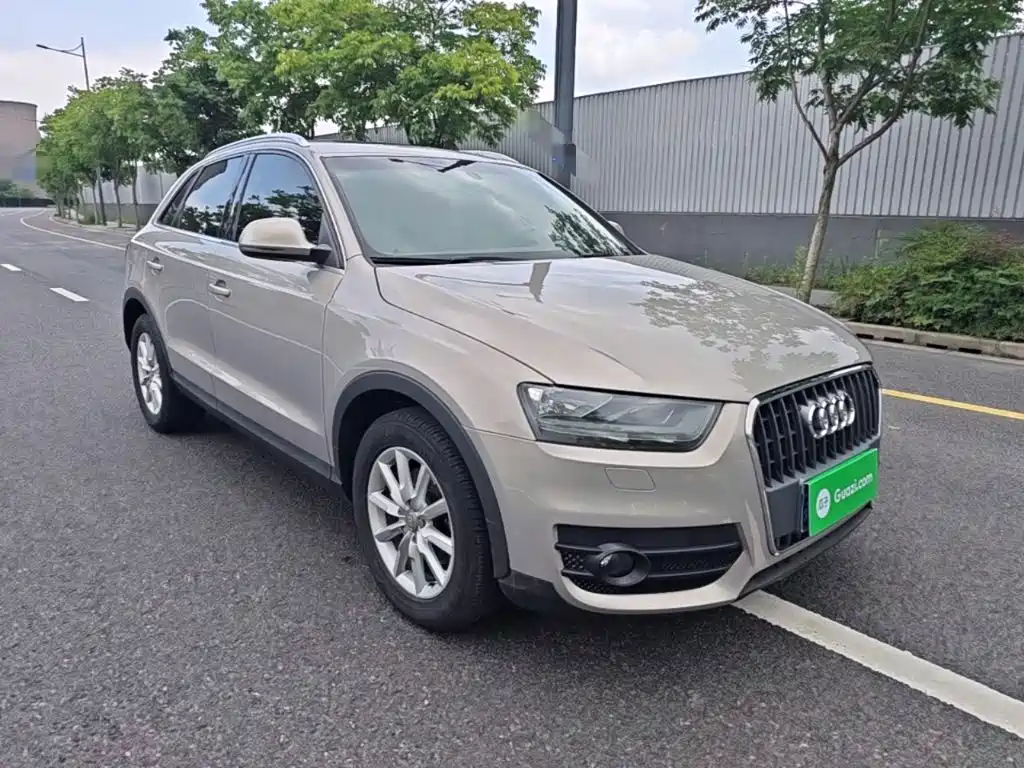 Audi Q3 2015