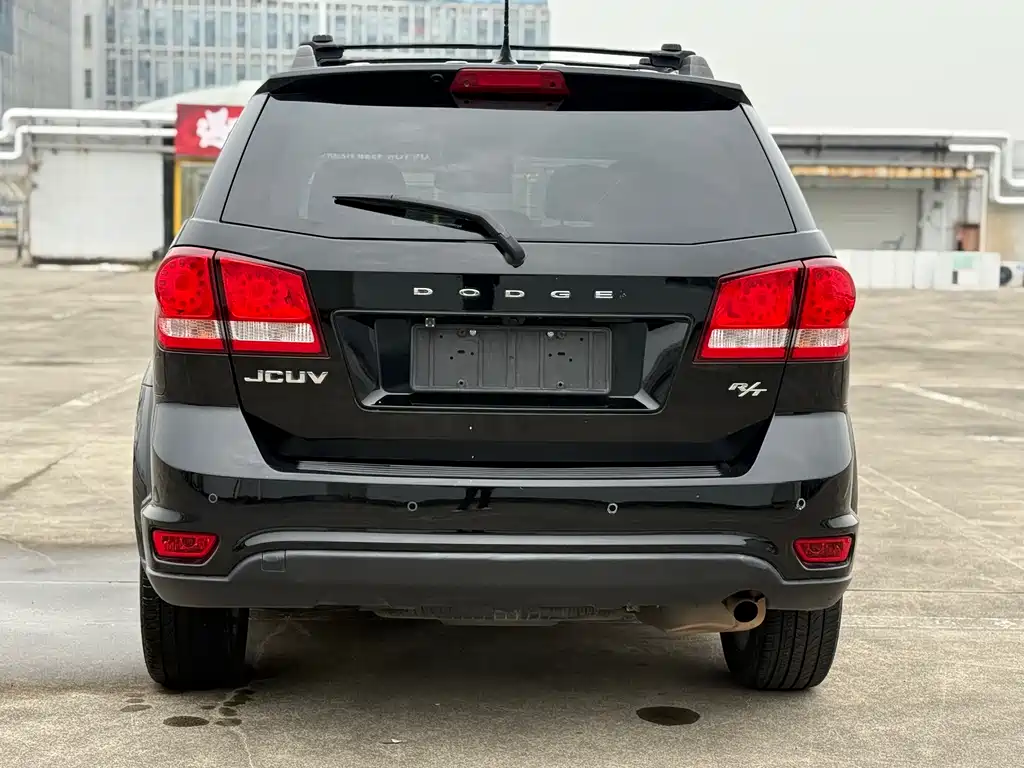 Dodge Journey 2015 — фото 5