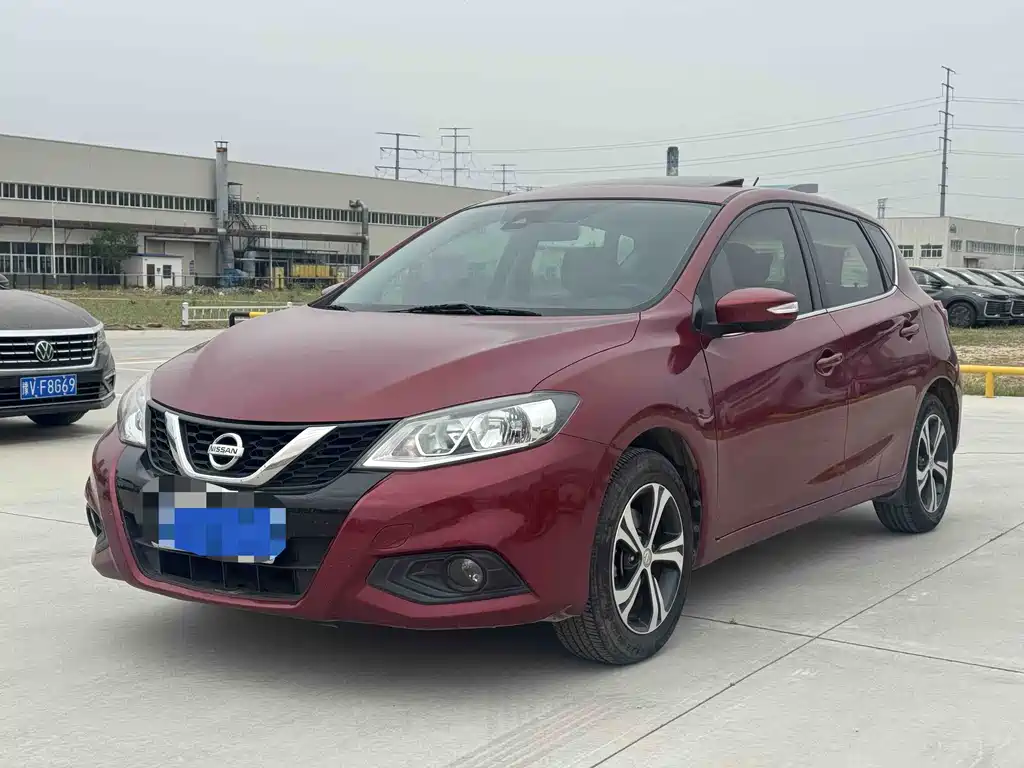 Nissan Tiida 2019 — фото 1