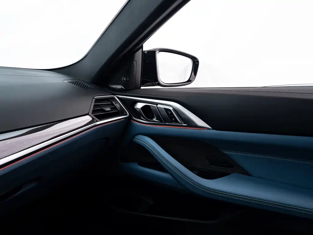 BMW M4 2023 — фото 13