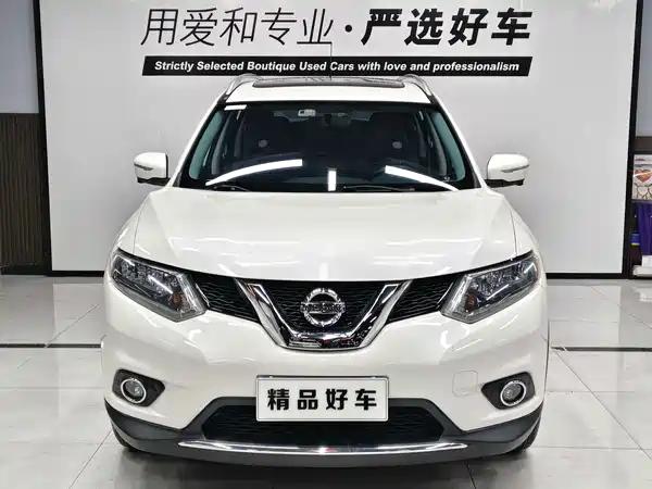 Nissan X-Trail 2015