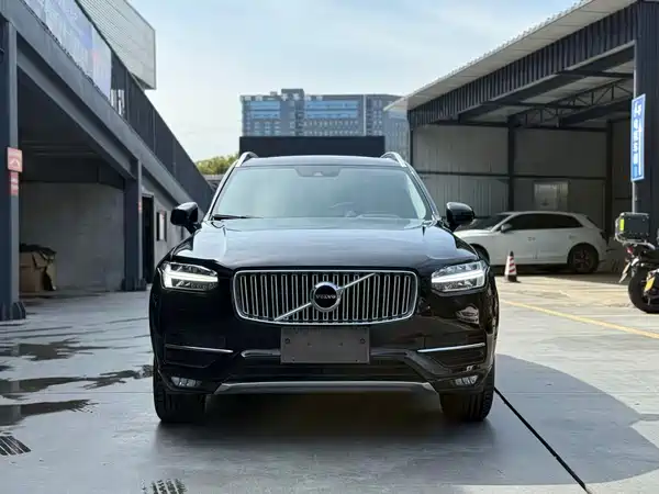 Volvo XC90 2015