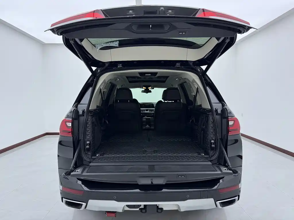 BMW X7 2022 — фото 23