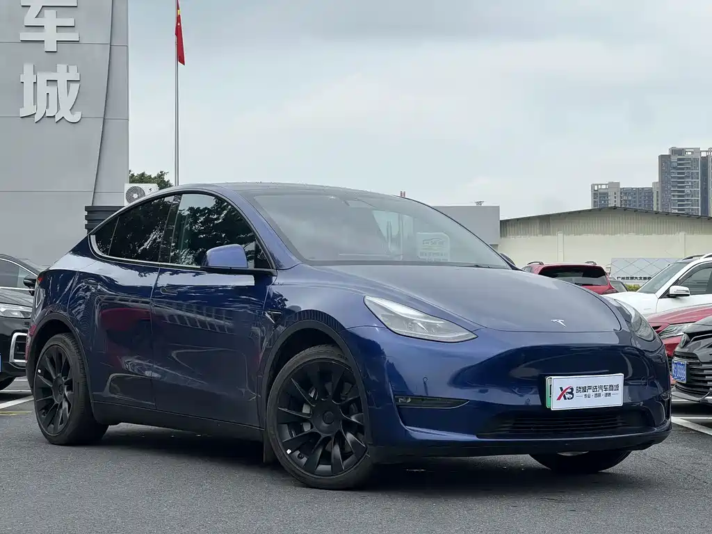 Tesla Model Y 2022 — фото 3