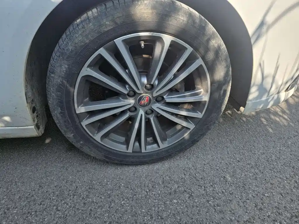 Roewe i6 Classic 2022