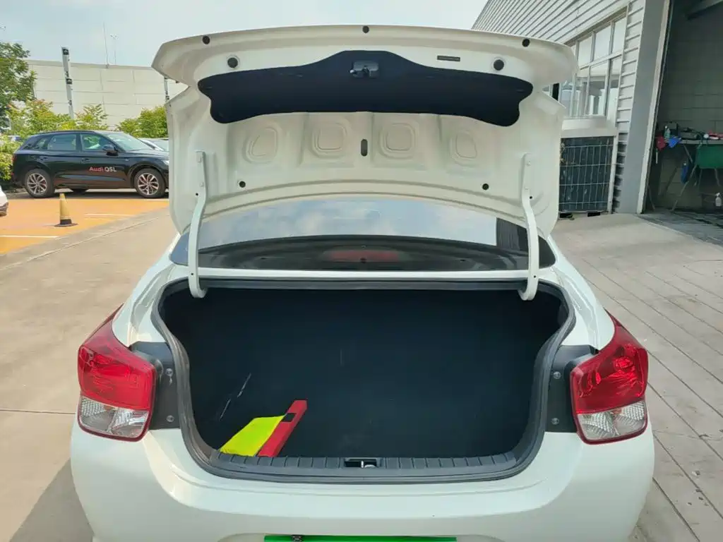 Hyundai Verna 2019 — фото 19