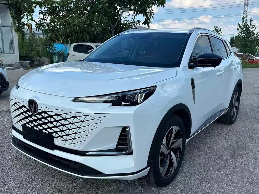 Changan CS55PLUS 2025 — фото 1