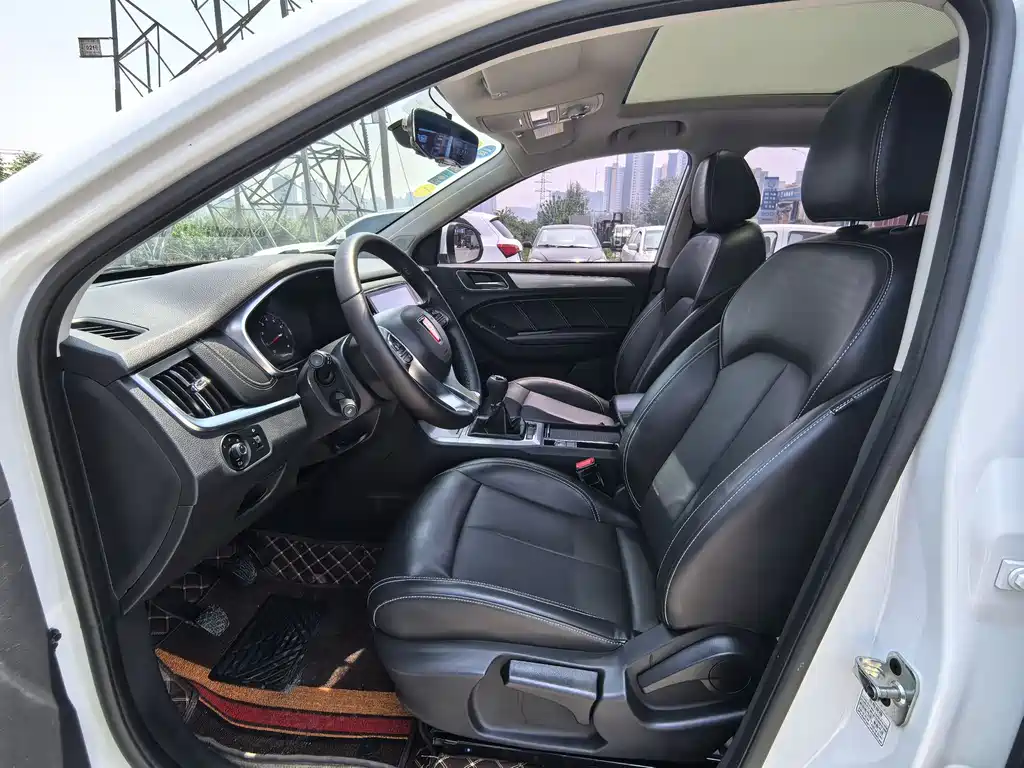 Roewe RX5 2017 — фото 14