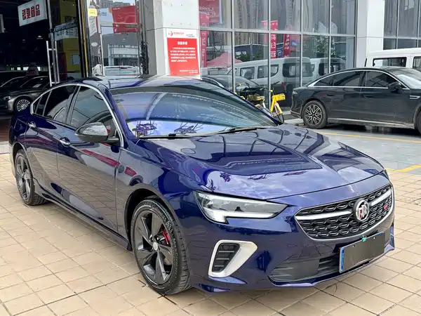 Buick Regal 2021