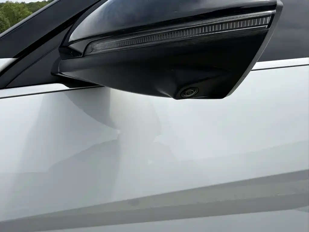 Hyundai Elantra 2022 — фото 13