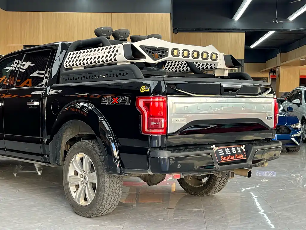 Ford F-150 Raptor 2018 — фото 16