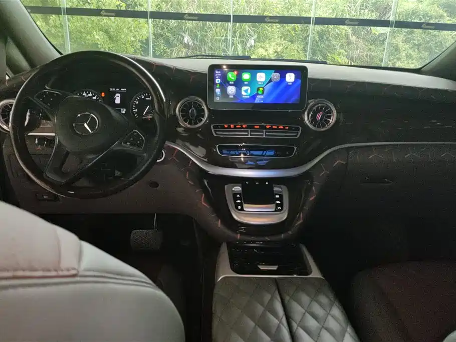 Mercedes-Benz Vito 2022 — фото 12