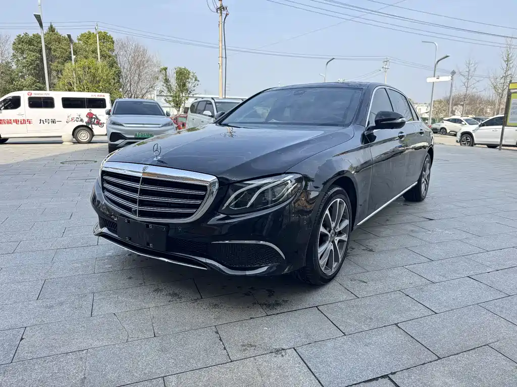 Mercedes-Benz E-Class 2019 — фото 1