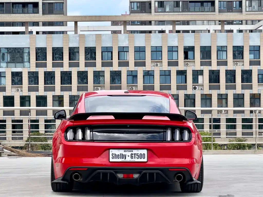 Ford Mustang 2018 — фото 8