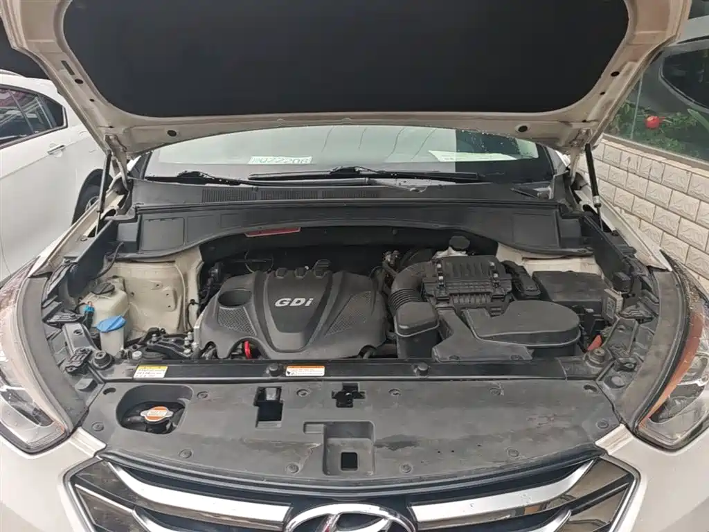 Hyundai Santa Fe 2015 — фото 20