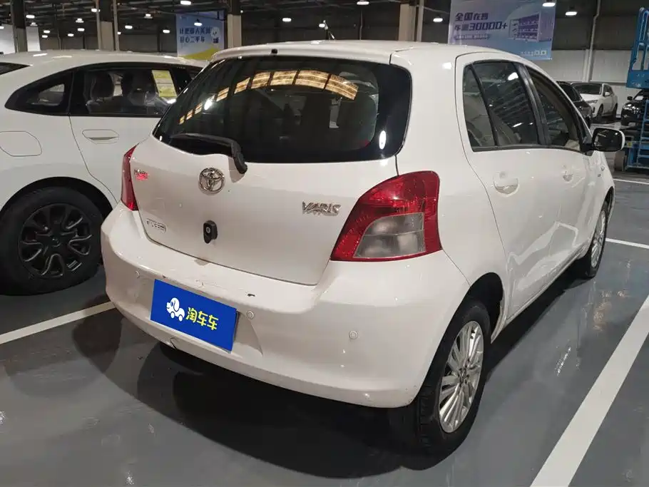 Toyota Yaris 2013