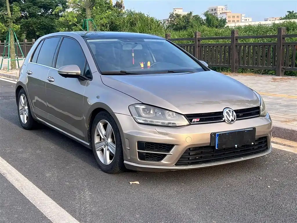 Volkswagen Golf 2014