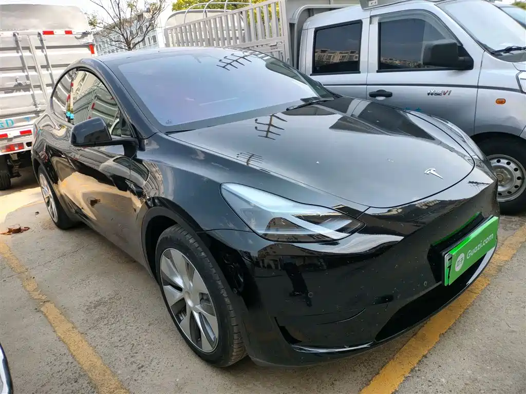 Tesla Model Y 2022 — фото 22
